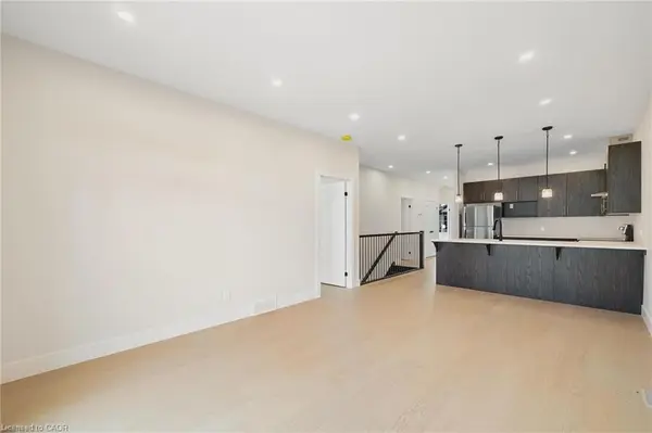 12 Washington ST #202, Norwich, ON N0J 1P0