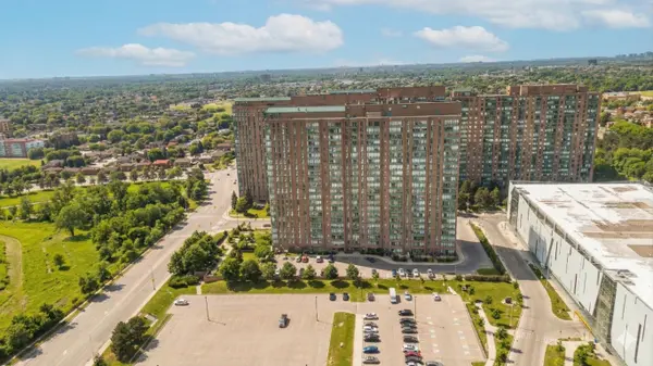 115 Hillcrest AVE #615, Mississauga, ON L5B 3Y9