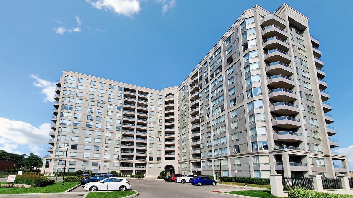 9015 Leslie ST #719, Richmond Hill, ON L4B 4J8