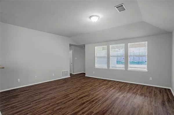 1708 Heron Drive, Aubrey, TX 76227