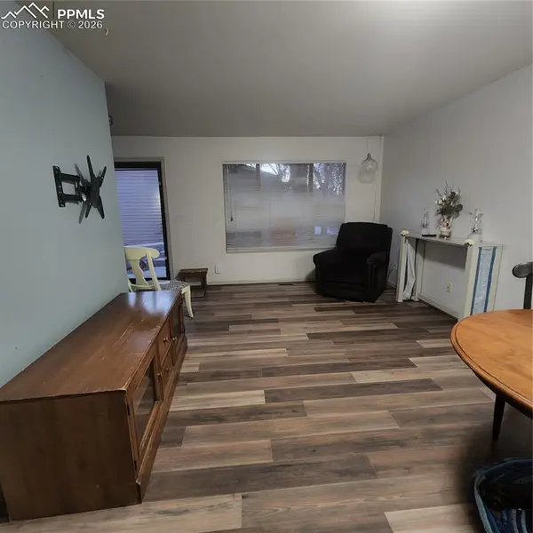 1014 Lutheran WAY, Colorado Springs, CO 80915