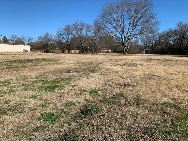 329 E Greenville Street, Alba, TX 75410