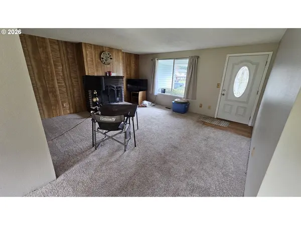 21096 S WILSON CT, Oregon City, OR 97045