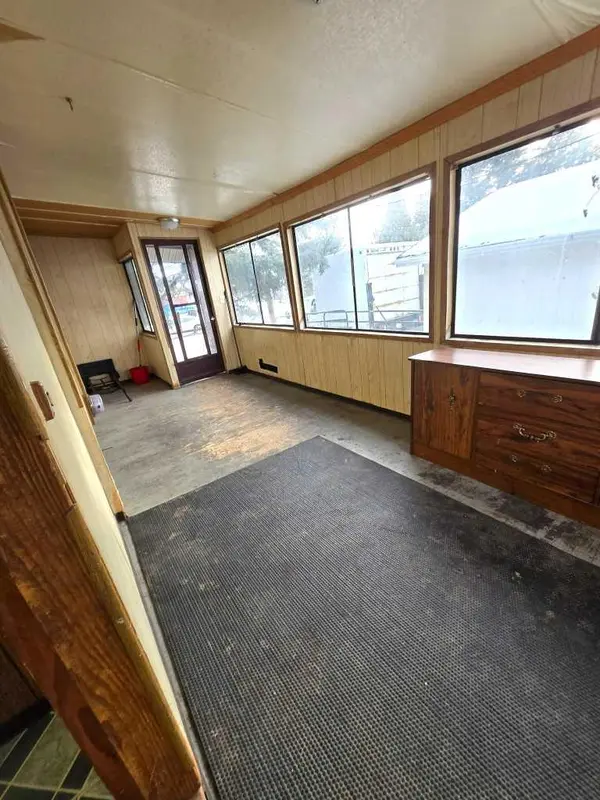 5103 49 AVE, Caroline, AB T0M 0M0