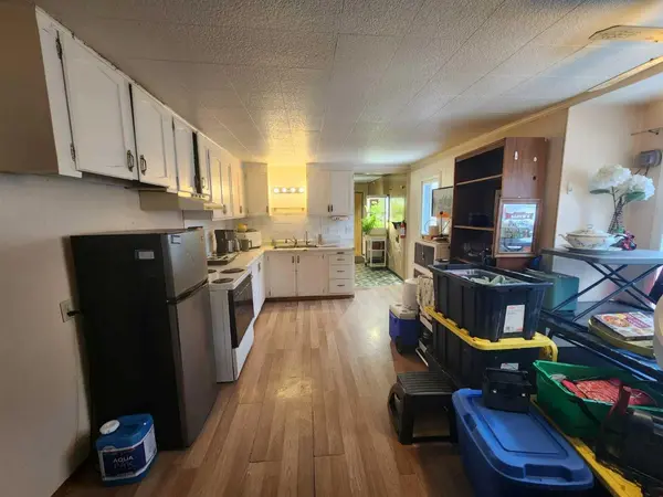 5103 49 AVE, Caroline, AB T0M 0M0