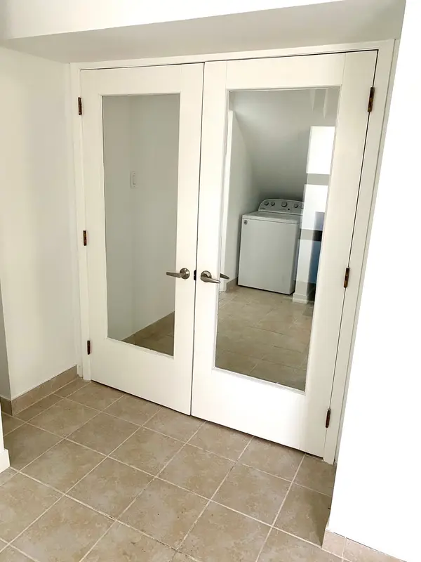 2042 Tawney AVE, Elmvale Acres And Area, ON K1G 1B8