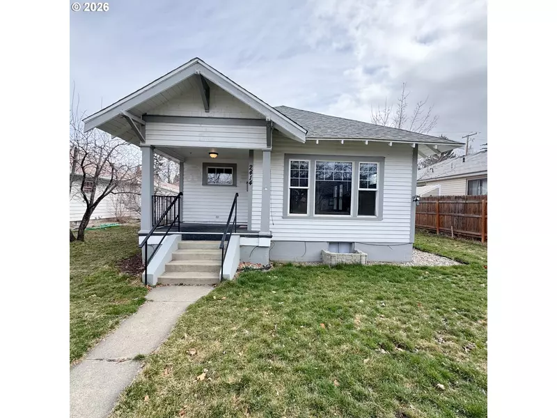 2414 3rd ST, Baker City, OR 97814