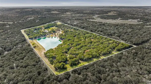 2113 County Road 2012, Glen Rose, TX 76058