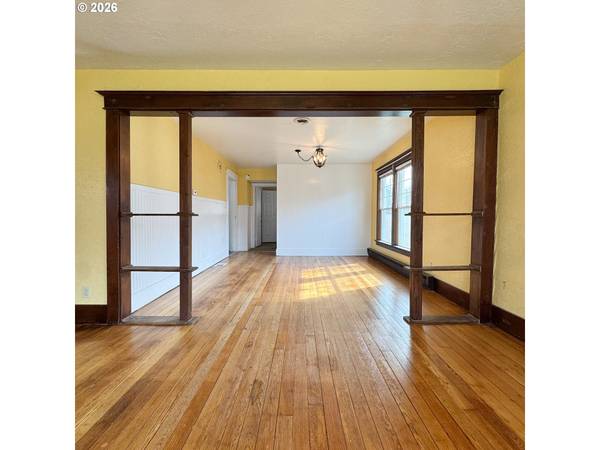 2414 3rd ST, Baker City, OR 97814