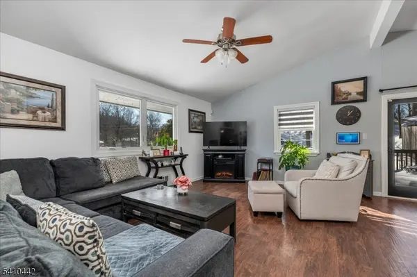 68 Marcia Rd, Ringwood Boro, NJ 07456