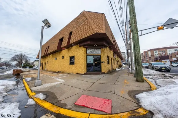 236 S Wood Ave, Linden City, NJ 07036