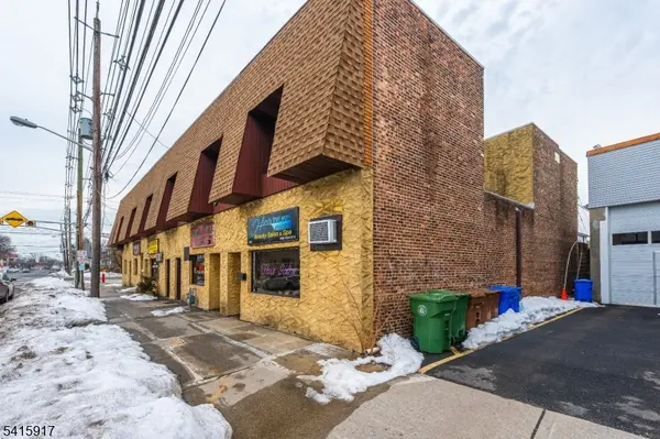 236 S Wood Ave, Linden City, NJ 07036
