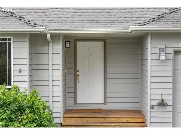 1064 ASHWOOD CT SE, Salem, OR 97302