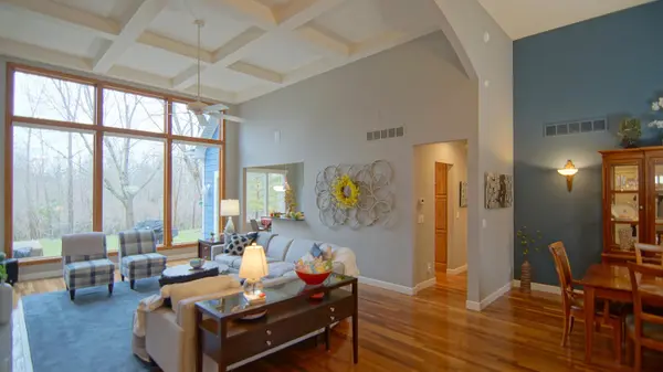 4033 Schmuhl RD, Hagar Twp, MI 49022