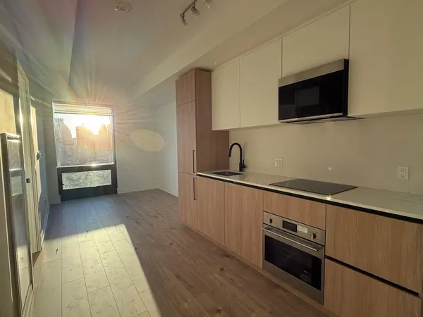 35 Parliament ST #2906, Toronto C08, ON M5A 0Z5