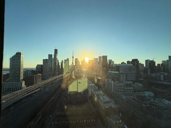 35 Parliament ST #2906, Toronto C08, ON M5A 0Z5