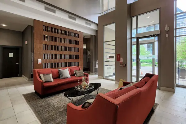 18 Kenaston GDNS #611, Toronto C15, ON M2K 3C7