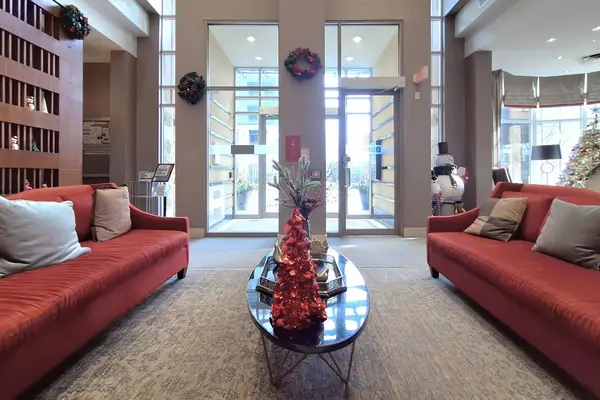 18 Kenaston GDNS #611, Toronto C15, ON M2K 3C7