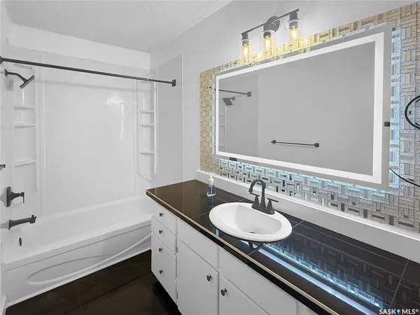 231 29th STREET, Battleford, SK S0M 1X0