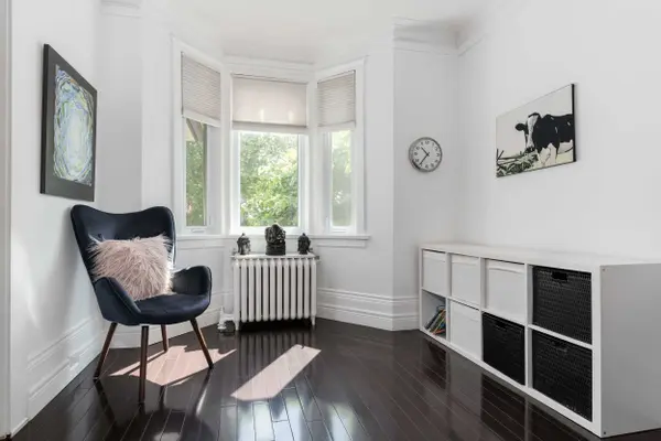 754 Windermere AVE, Toronto W02, ON M6S 3M6