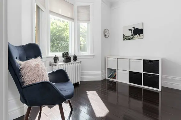 754 Windermere AVE, Toronto W02, ON M6S 3M6