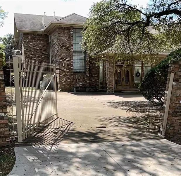 5934 Mcshann Road, Dallas, TX 75230