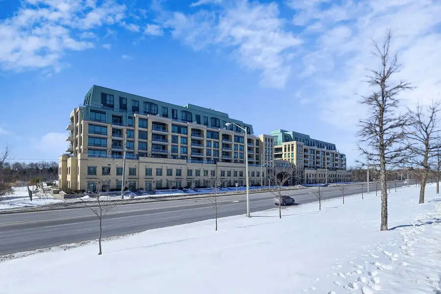 11750 Ninth Line #810, Whitchurch-stouffville, ON L4A 5G1