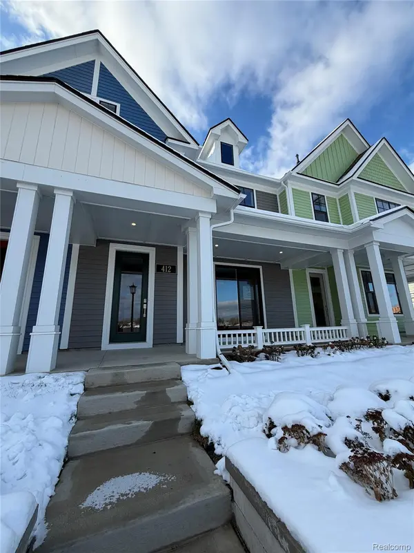 412 S Center ST, Northville, MI 48167