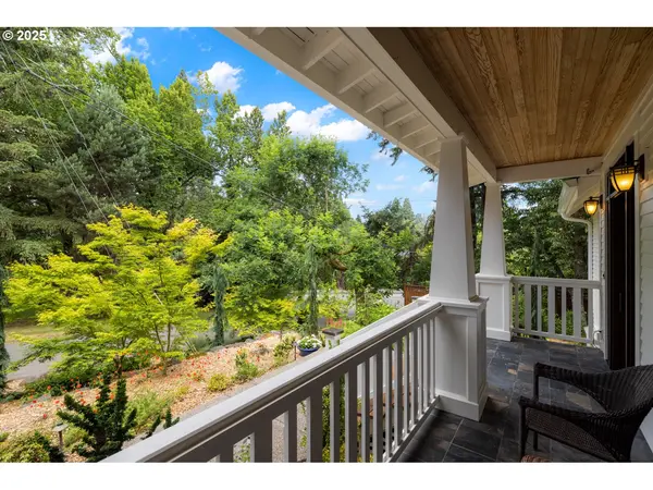 12624 SW 22ND AVE, Lake Oswego, OR 97034