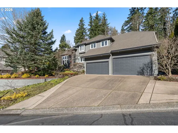 7717 NW BLUE POINTE LN, Portland, OR 97229