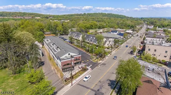 450 Pompton Ave, Cedar Grove Twp., NJ 07009