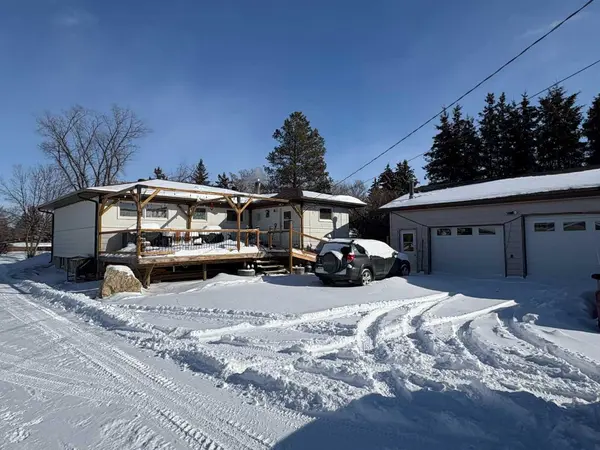 4812 47 AVE, Forestburg, AB T0B 1N0