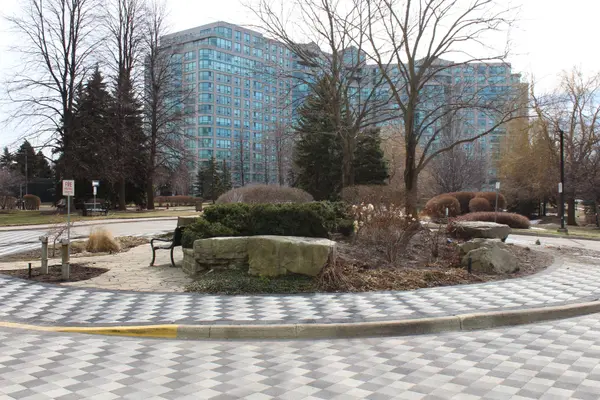 7905 Bayview AVE #722, Markham, ON L3T 7N3