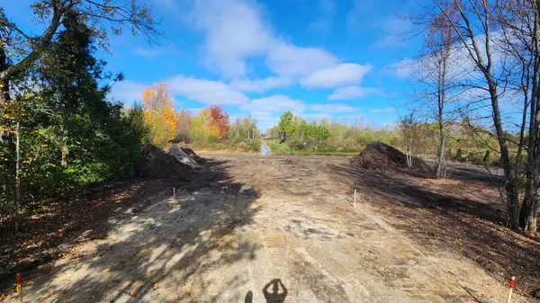 15 Concord RD, West Nipissing, ON P2B 2N7