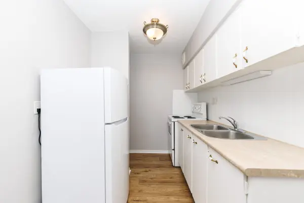 452 Carlton ST #36, St. Catharines, ON L2M 4X1