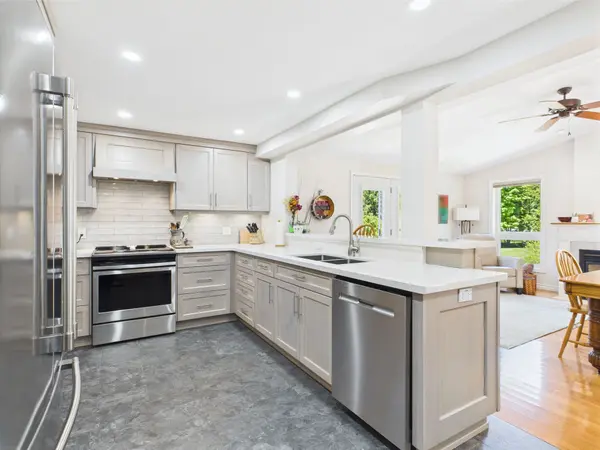 40 Eastwood CRES, Kincardine, ON N2Z 2X6