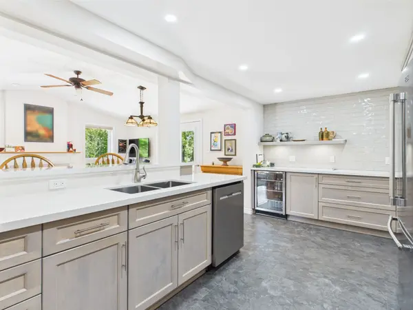 40 Eastwood CRES, Kincardine, ON N2Z 2X6