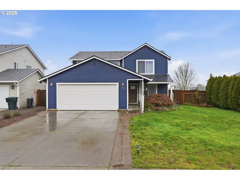 242 ADAMS DR, Kelso, WA 98626