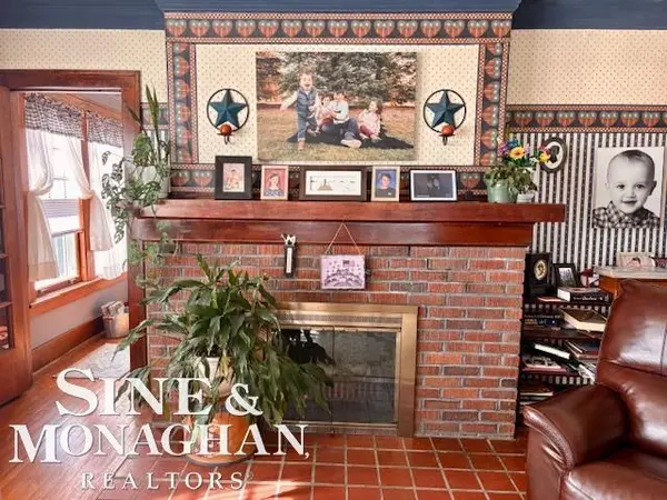 1609 Saint Clair River DR, Algonac, MI 48001