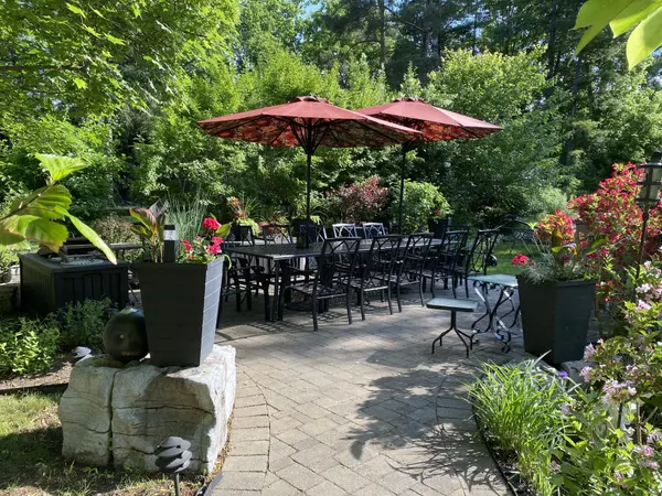 390 Main ST, King, ON L0G 1T0