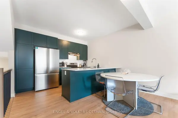 328 Catsfoot WALK, Barrhaven, ON K2J 7G7