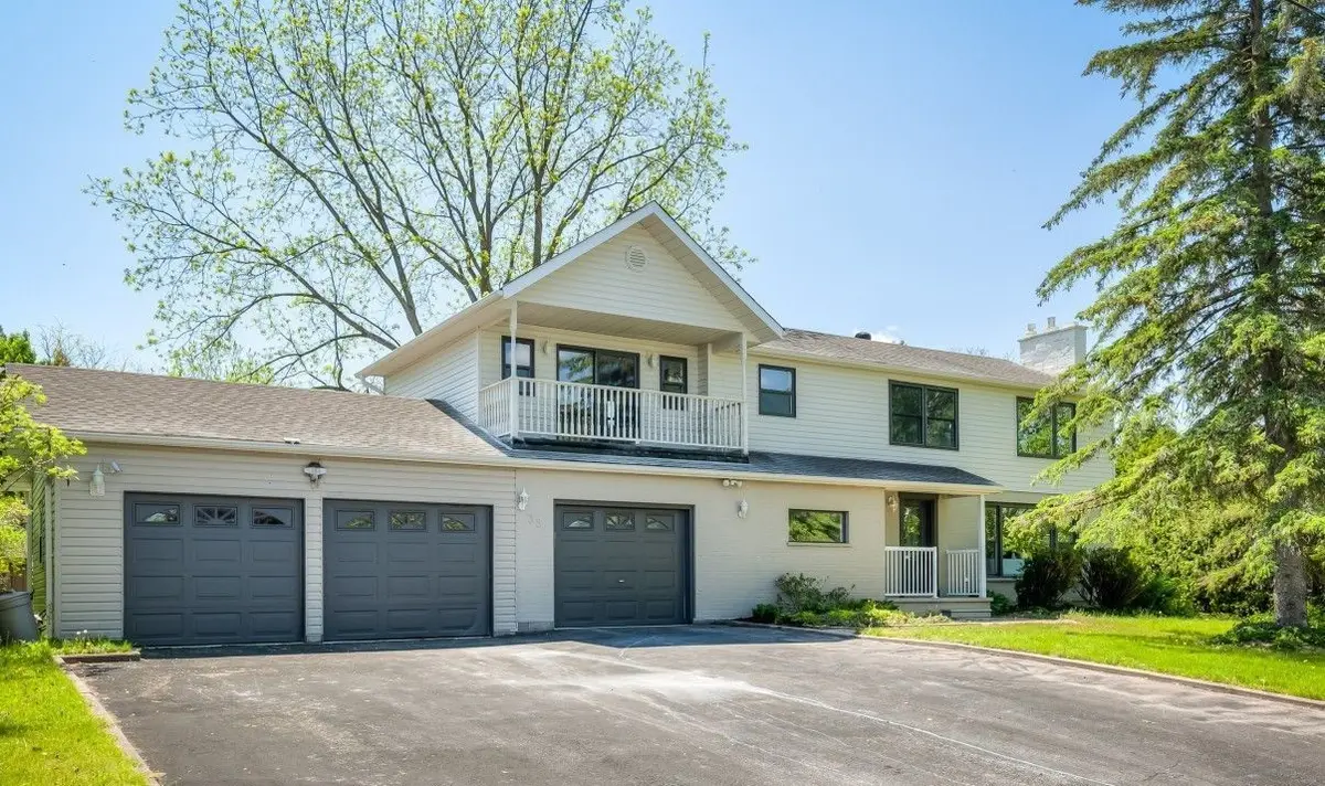 39 Milne LN, East Gwillimbury, ON L0G 1R0