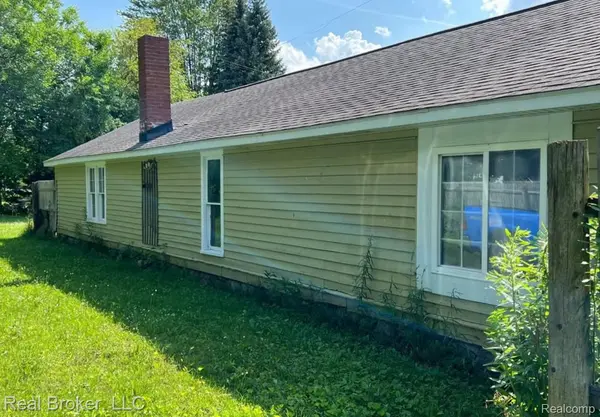 4321 BEACH ST,  Akron Village,  MI 48701