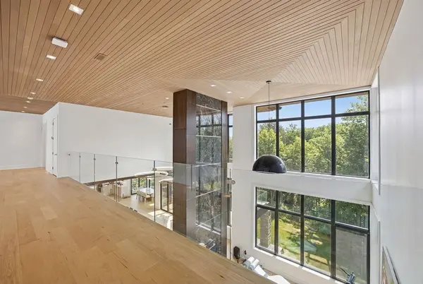 8 Cachet Pkwy, Markham, ON L6C 1G8