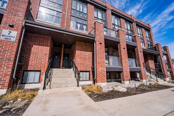 7 Bellcastle Gate #232, Whitchurch-stouffville, ON L4A 0W5