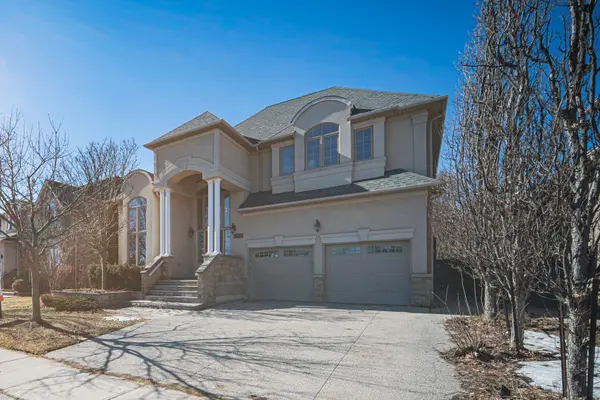 1033 Kestell BLVD, Oakville, ON L6H 7L7