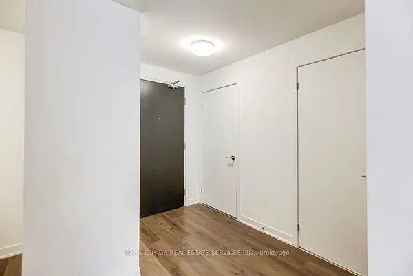 395 Dundas ST W #324, Oakville, ON L8M 4M2