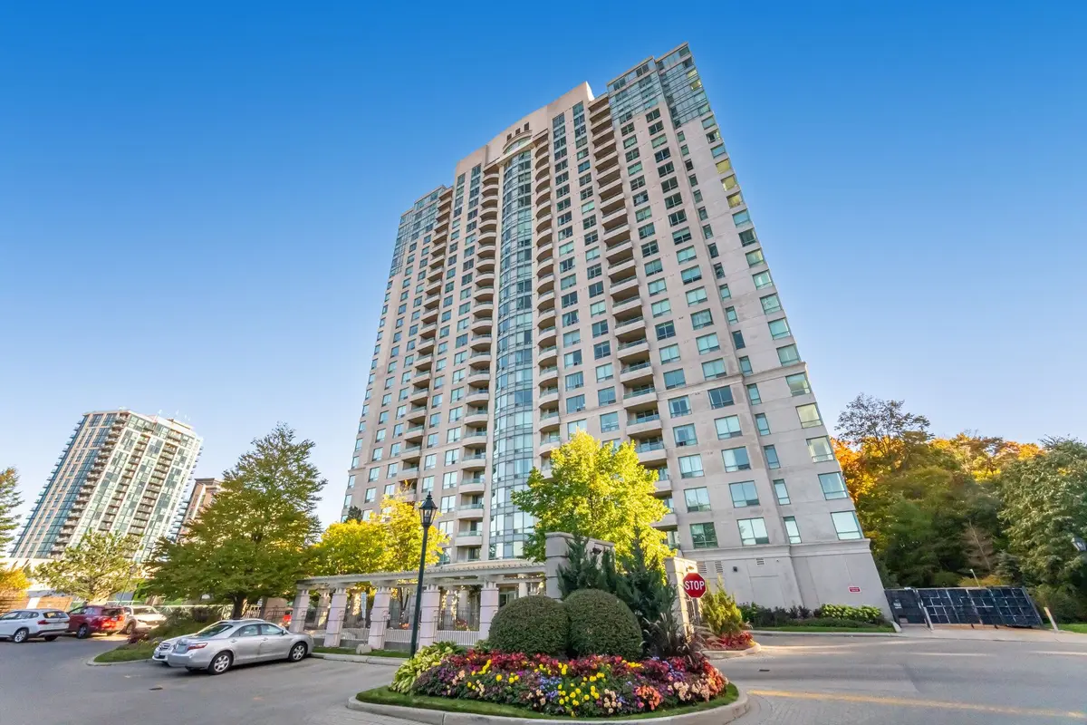 61 Town Centre CT #2006, Toronto E09, ON M1P 5C5