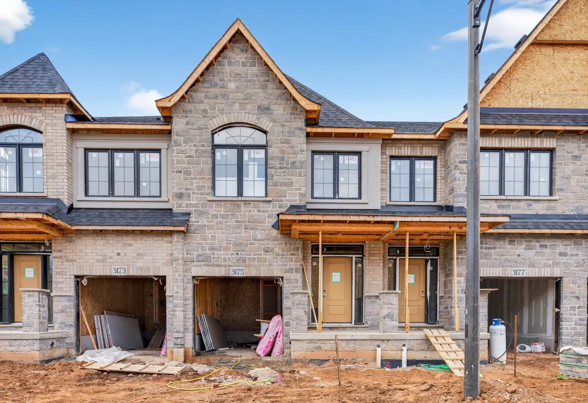 600 Maplehill DR #2, Burlington, ON L7N 2W3
