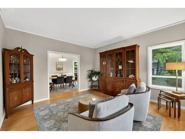 3009 SW DICKINSON ST, Portland, OR 97219